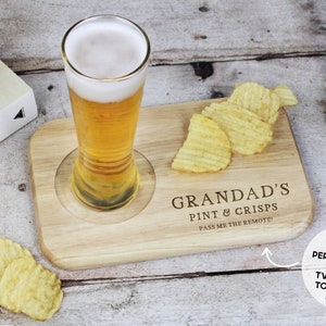 Tabla de pintas y patatas fritas para el abuelo, tabla de té y galletas personalizada, regalo para el Día del Padre, regalo de cumpleaños para el abuelo, bandeja de aperitivos para el abuelo