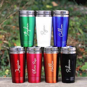 Personalisierter Edelstahl-Reisebecher, Thermo-Getränkeflasche, lasergravierte Reisebecher, wiederverwendbare Kaffee-, Teetasse, Brautjungferngeschenk