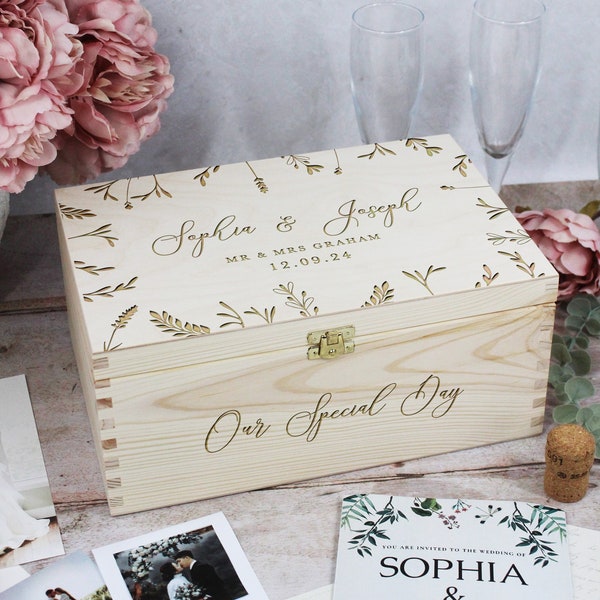 Personalised Wooden Wedding Memory Box with Mr and Mrs, Couples Names & Date, Wedding Keepsake Gift, Large 30cm Memorabilia Storage Box