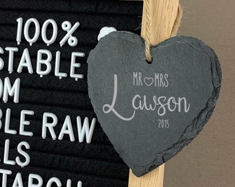 Personalisierte Schieferherz Dekoration, rustikale Wanddekoration, Hochzeitstagsgeschenk, Wohndekor, Paare Geschenk, Mr & Mrs