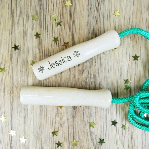 Children's Personalised Green Skipping Rope, Gifts for Kids, Christmas Stocking Filler, Your Name, Wooden Snowflake Jumping Rope Toy