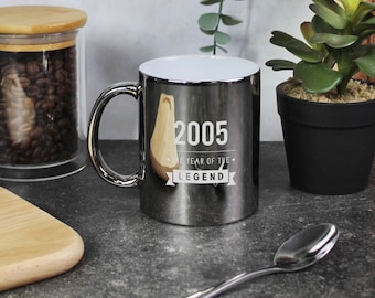 Silver 21st Birthday Mug, 2005 Year of The Legend, 21st Birthday Gifts for Him, 350ml, Thirtieth Gift for Boyfriend, Milestone Legend Gift