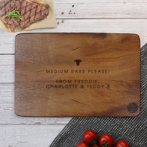 Personalised Master of Steak Cutting Board, Engraved Acacia Wood BBQ Board, Gift for Dad, Grill Master Gift, Custom Chopping Board for Him