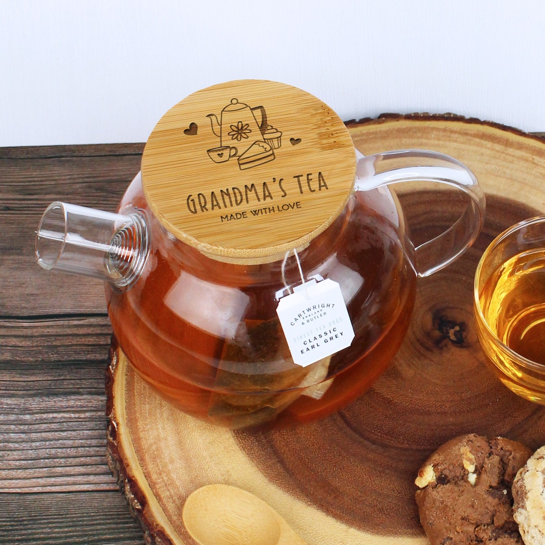 Mrs Tea Borosilicate Personalised Glass Tea Pot, 1L Grandma's Tea, Made With ...