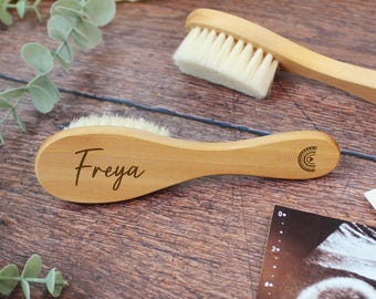 Baby Hair Brush Personalised Baby's First Hairbrush, Wooden Newborn Baby Brush, Baby Shower Gift, Babies Keepsake Gift, Christening Gift