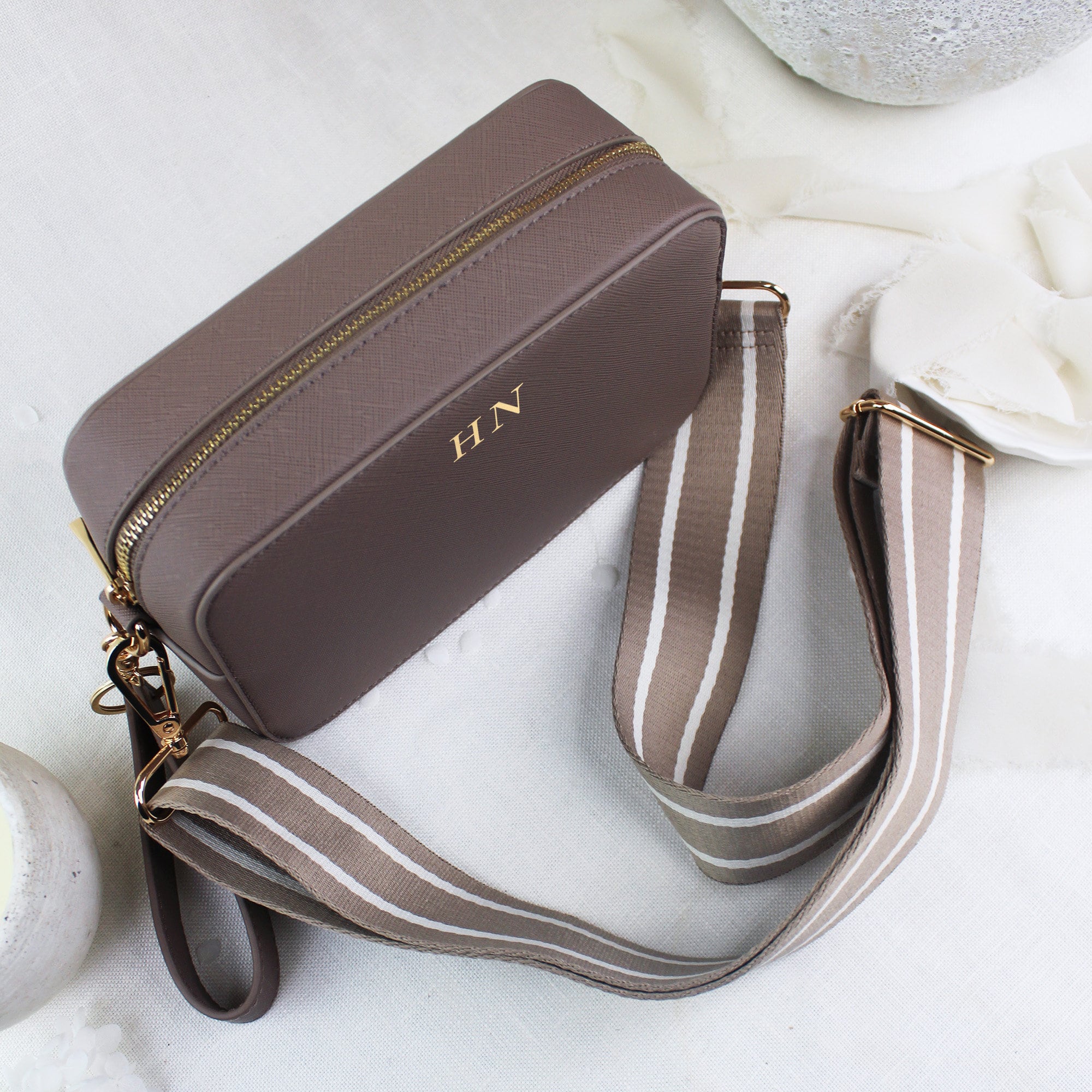 ショルダーバッグ・ポシェット LEATHER SHOULDER BAG WITH MONOGRAM LOGO Monogram Cross Body Bag, Personalised Shoulder Bag With
