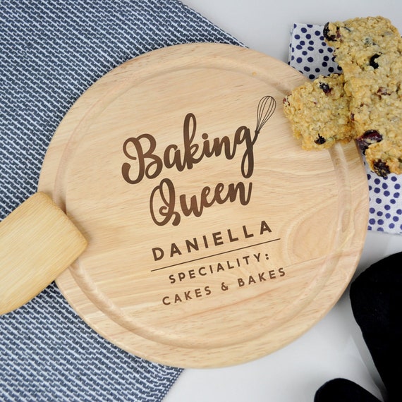 Personalised Wooden Chopping Board 'Baking Queen