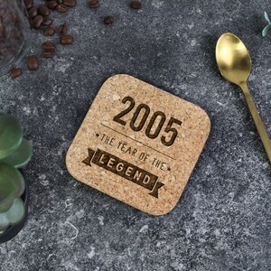 Silver 21st Birthday Mug, 2005 Year of The Legend, 21st Birthday Gifts for Him, 350ml, Thirtieth Gift for Boyfriend, Milestone Legend Gift