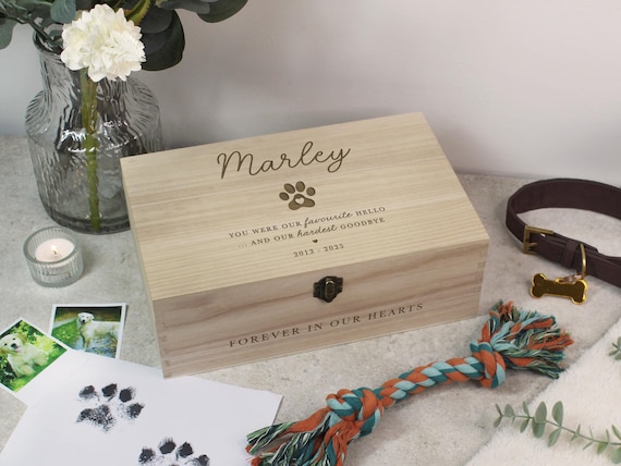 Personalised Dog Memorial Keepsake Box, Dog Bereavement Gift, Engraved Pet Loss Box, Wooden Pet Memory Box, In Loving Memory Box, 6 Sizes