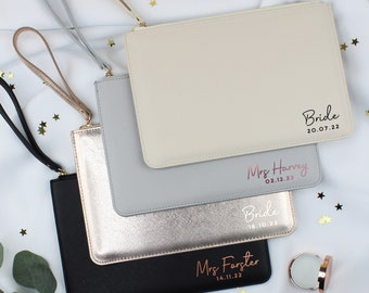 Personalisierte Mrs Clutch Bag für die zukünftige Braut, frisch verheirateter Name, Braut Clutch Bag, JEDES DATUM, Hochzeitstag Handtasche, Flitterwochen, Junggesellinnenabschiedsgeschenk