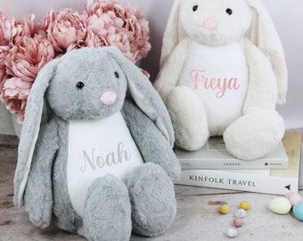 Groot paashaas konijn gepersonaliseerd met de naam van het kind, op maat gemaakt pluche zacht speelgoed, pasgeboren babymeisje, babyjongen teddybeer cadeau, grijs en crème