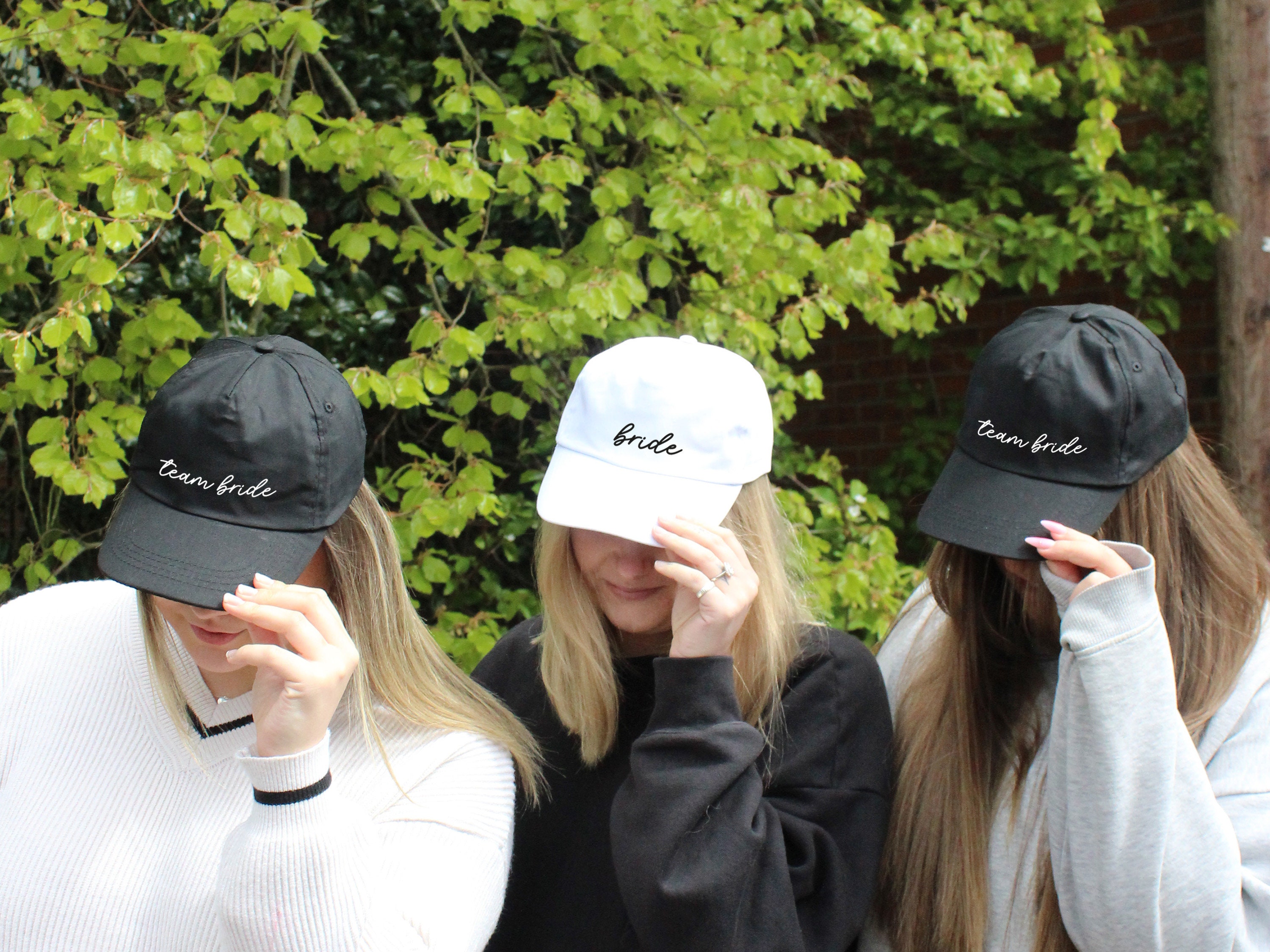 Cappello Baseball Unisex In Pelle PU Con Catena Rivettata – Stile Francese, Cinturino Regolabile, Perfetto Per Look Vintage E Streetwear