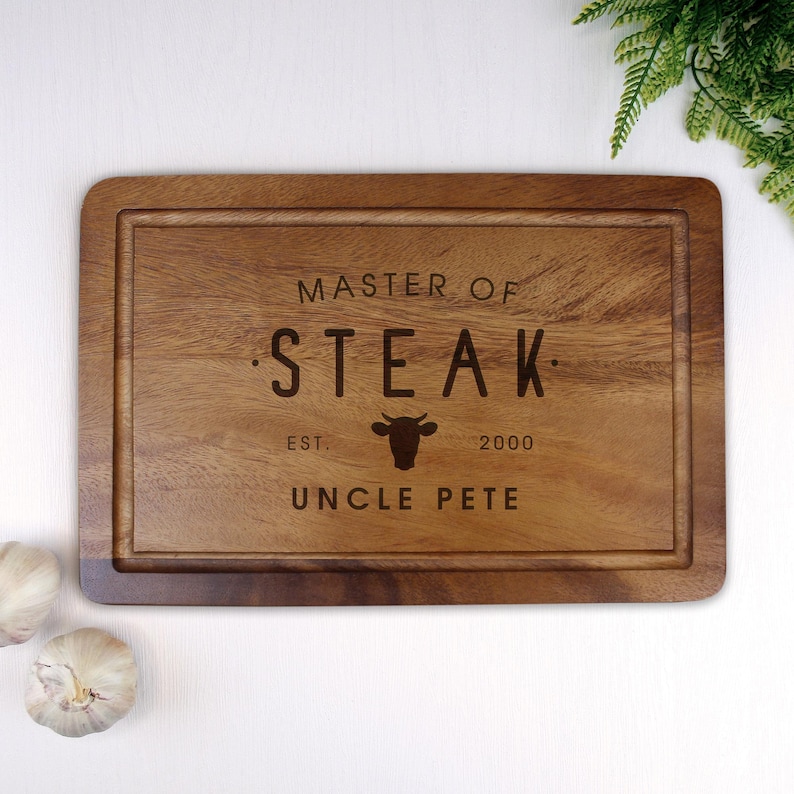 Personalised Master of Steak Cutting Board, Engraved Acacia Wood BBQ Board, Gift for Dad, Grill Master Gift, Custom Chopping Board for Him