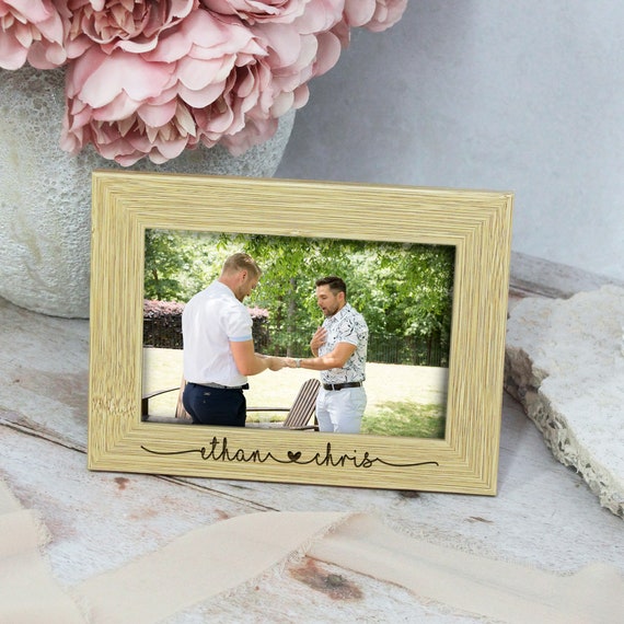 Cornice per foto regalo di nozze, cornice personalizzata, cornice per foto regalo di fidanzamento, cornici in legno personalizzate, regali di inaugurazione della casa per coppie - Italia