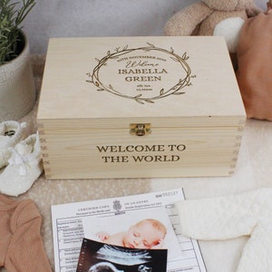 Caja de madera para recién nacidos personalizada con nombre del bebé, fecha de nacimiento, peso y hora de nacimiento, gran caja de almacenamiento de recuerdos, regalo de bienvenida para recién nacidos