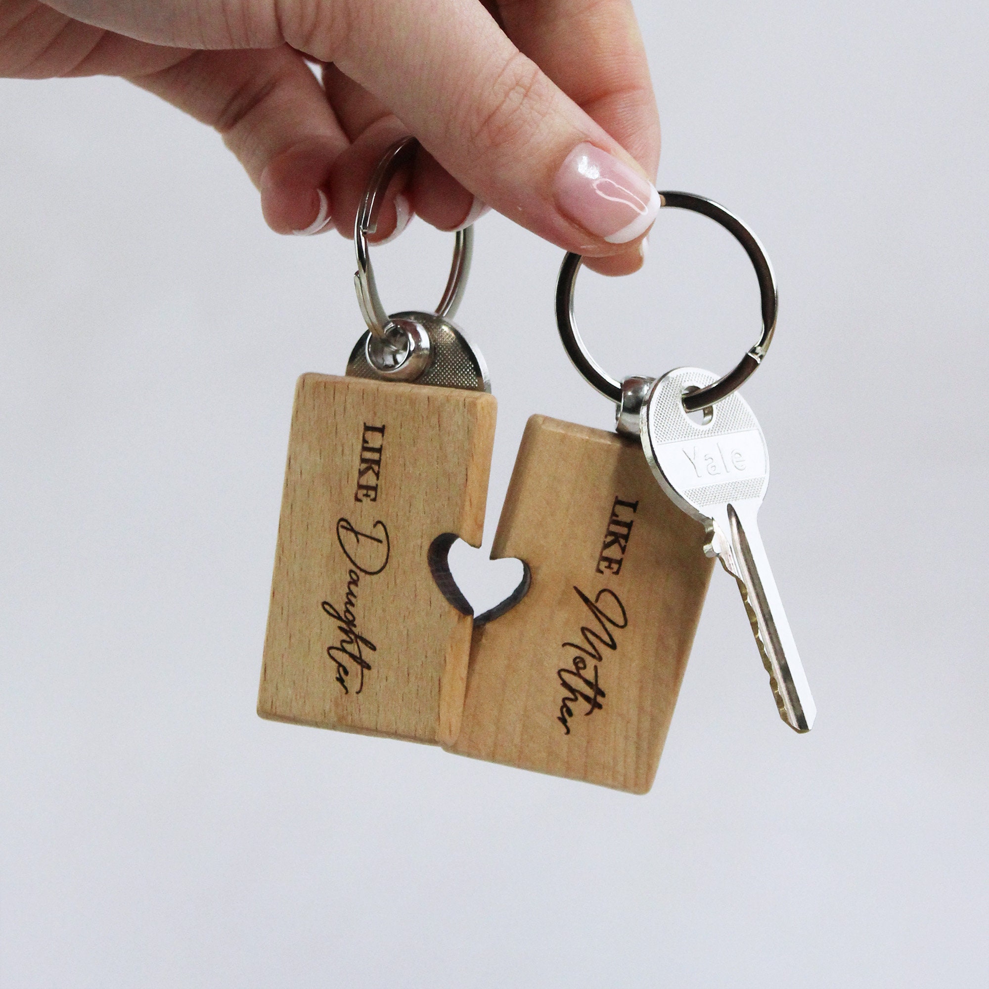 Moederdag Sleutelhanger Set Geschenken Van Dochter Kinderen, 2 Stuks Ongeacht Waar Kompas Split Gebroken Hart Sleutelhanger Voor Moeder Vrouwen Moederdag Sleutelhanger Set Geschenken Van Dochter Kinderen, 2 Stuks Ongeacht Waar Kompas Split Gebroken Hart Sleutelhanger Voor Moeder Vrouwen