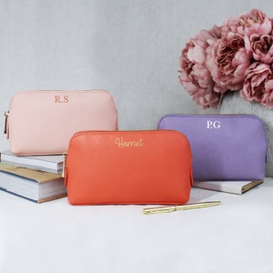 Middelgrote gepersonaliseerde etui Back to School-etui voor meisjes met voorletter of naam PU-leerlook make-uptas voor schoonheidsproducten
