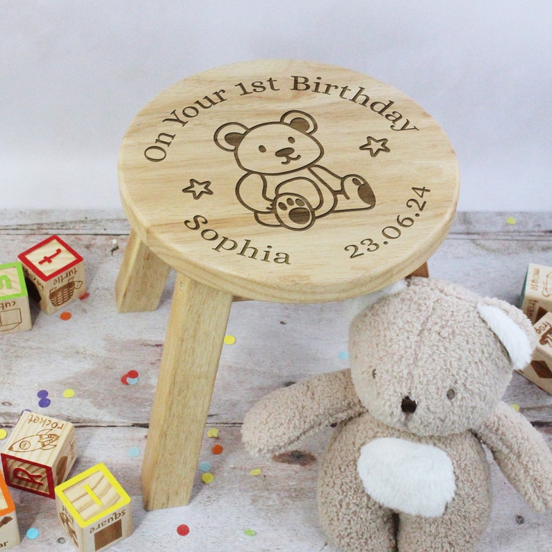 First Birthday Gift, Child’s Wooden Stool, On Your 1st Birthday Chair Personalised with Name & Date, One Year Old Baby Girl / Boy Gif