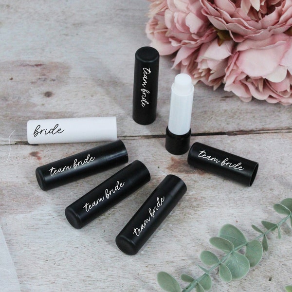 Bálsamo labial Team Bride, regalo para dama de honor, relleno para bolsas de despedida de soltera, bolsas de regalo para despedida de soltera, bálsamo labial de vainilla negro para despedida de soltera, regalo para futura novia