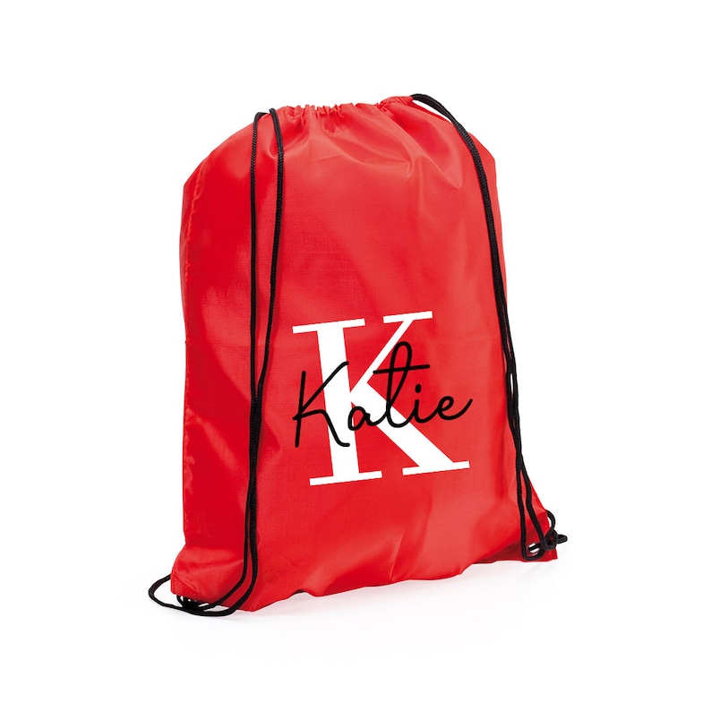 Mochila con cordón personalizada con inicial y nombre para el regreso a la escuela. Nombre de los niños en una bolsa de PE Bolsa de natación Bolsa de gimnasio Bolsa de club después de la escuela Red