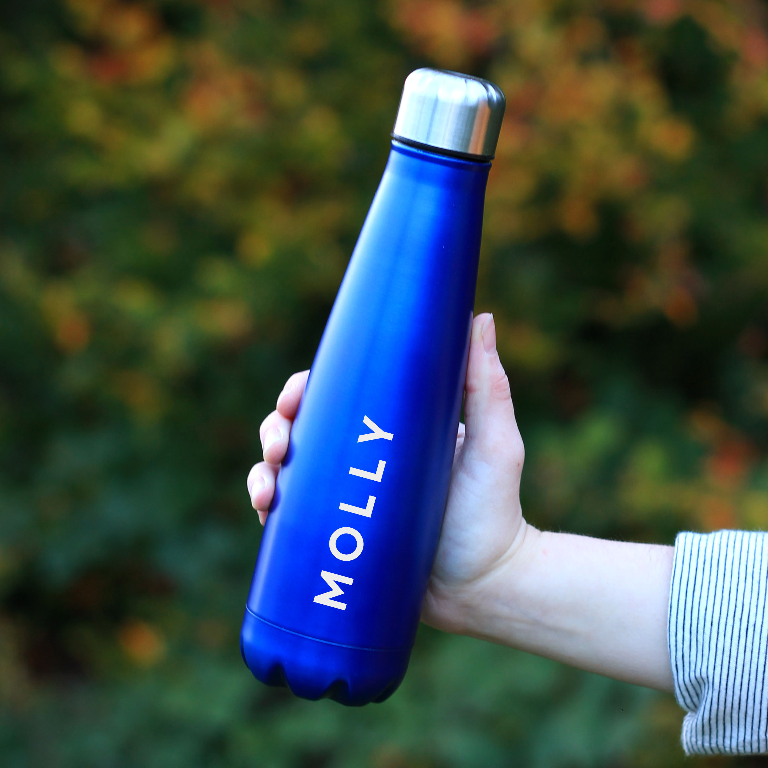Personalisierte Edelstahl Wasserflasche 790 Ml – Mit Gravur, Karabiner, In Verschiedenen Farben