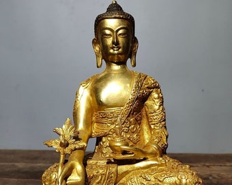 Exquisite and rare gilt bronze Shakyamuni Medicine Master Buddha statue made by Chinese antiques