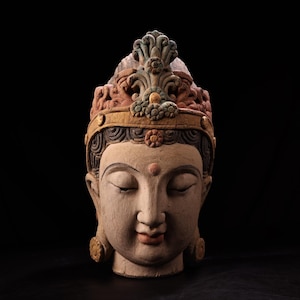 Chinese antique pure hand-carved exquisite rare wood carving painted Guanyin Bodhisattva Buddha head Buddha statue ornaments