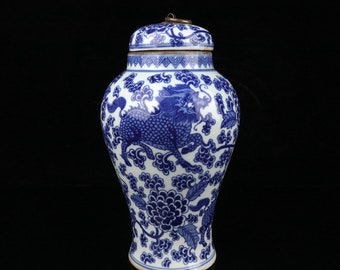 Exquisite and Rare Blue and White Qilin Pattern Lid Jar Ornament with Chinese Antique Hand-Painted