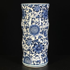 A rare and exquisite Chinese antique hand-painted blue and white lotus bamboo pen holder ornament