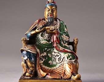 Exquisite handmade antique bronze statue of Guan Gong from China