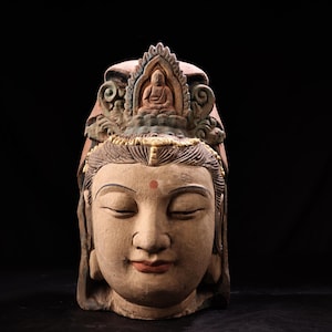 Chinese antique pure hand-carved exquisite rare wood carving painted Guanyin Bodhisattva Buddha head Buddha statue ornaments