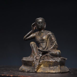 Chinese Antique Collection Exquisite and Rare Pure Copper Exquisite Milarepa Buddha Statue Ornaments image 3