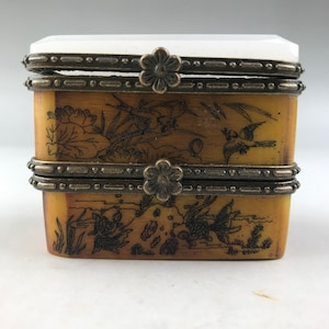 Boîte à bijoux en jade de la collection chinoise, peinte à la main