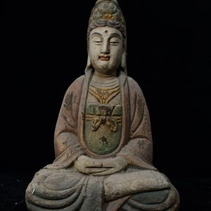 Chinese antique pure hand-carved exquisite rare wood carving Guanyin Buddha statue ornaments