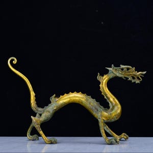 Chinese antique pure hand-made exquisite bronze dragon statue ornaments