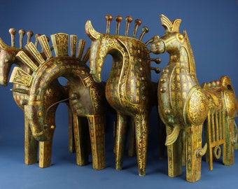 A set of Chinese antique hand-made exquisite and rare bronze inscriptions and gold machine horse statue ornaments
