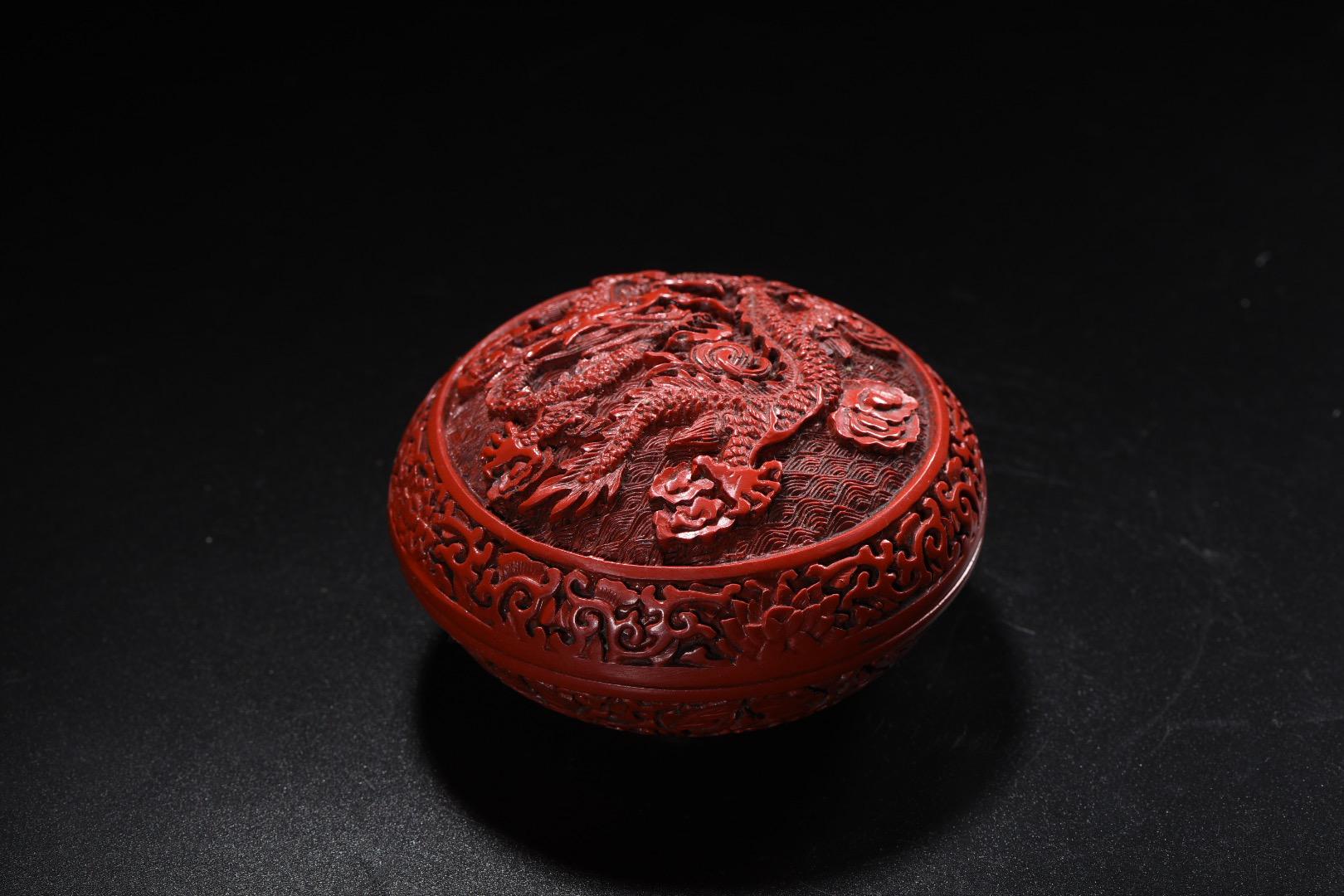 Exquisite Chinese Antique Carved Red Lacquerware Dragon-patterned