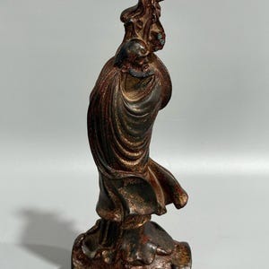 A rare and exquisite handcrafted Chinese antique bronze Bodhidharma statue