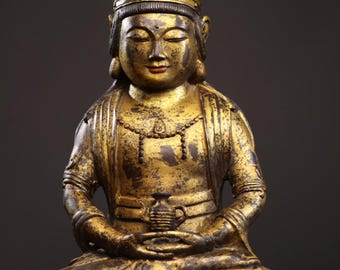 中国のアンティークの手彫り純銅金メッキ観音菩薩仏像装飾、美しい形