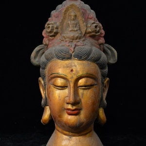 Chinese antique pure hand-carved exquisite rare wood carving cinnabar painted Guanyin Buddha statue ornaments