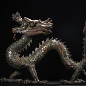 Chinese antique pure handmade large exquisite rare pure copper mud gold painted dragon statue ornaments
