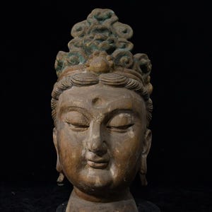 Chinese antique pure hand-carved exquisite rare wood carving Guanyin Buddha head Buddha statue ornaments