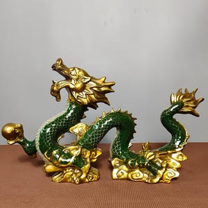 A rare and exquisite pure copper cloisonné enamel dragon statue ornament crafted by hand from China