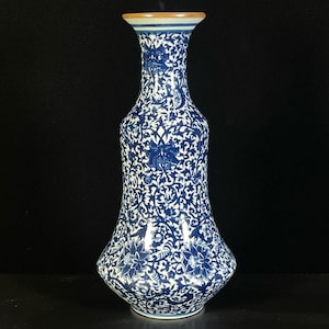 Antique Chinese hand-painted exquisite rare blue and white lotus vase ornaments