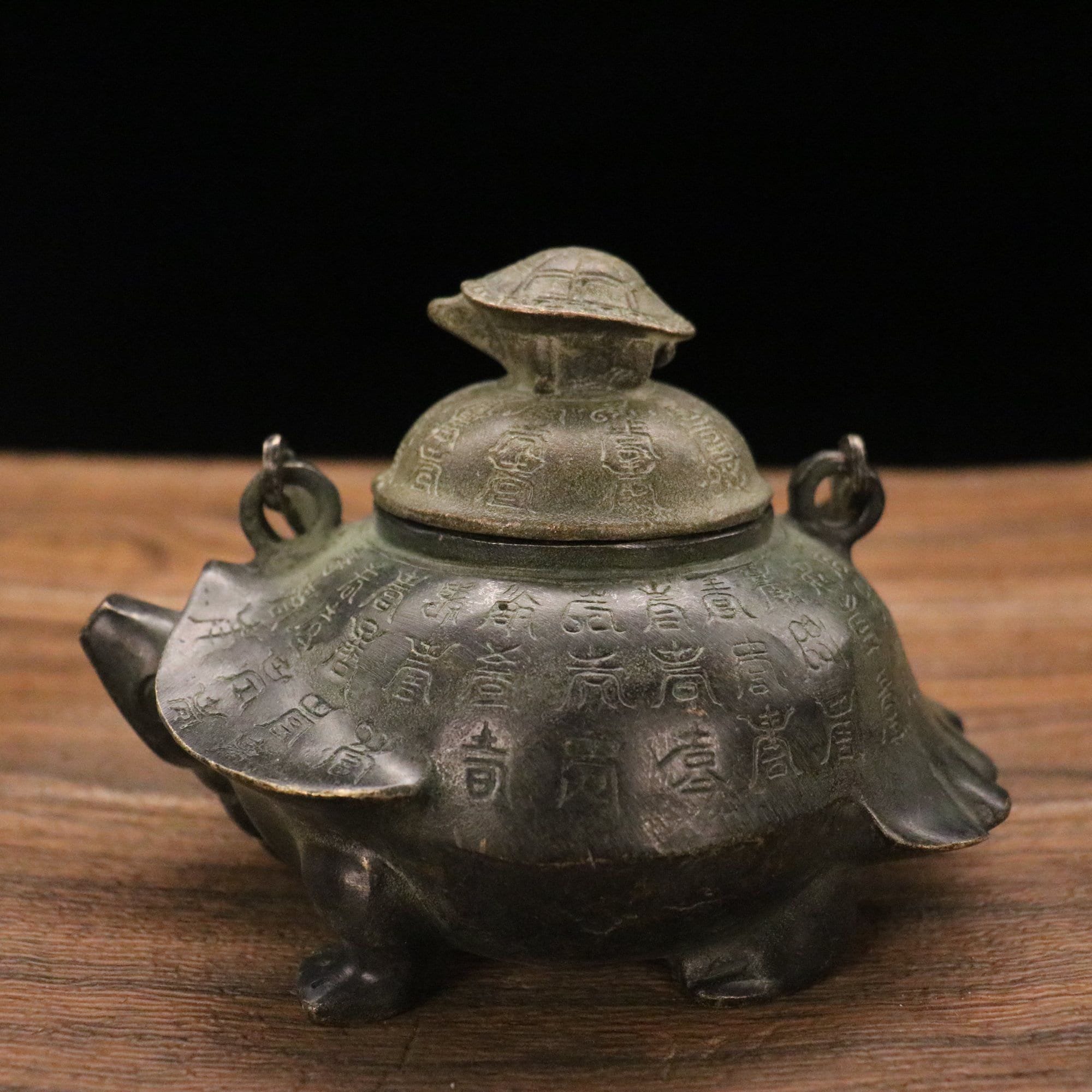 ♥とても古い　銅製　大香炉　在銘　骨董品 50年前に私の父が、コレクションしていた骨董品の香炉