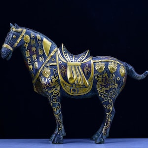 Exquisite and rare bronze statues of Chinese zodiac animals and horses crafted purely by hand from Chinese antiques