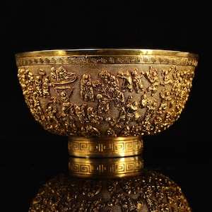 China&#39;s ancient and very rare pure copper gilded bowl hand-made pattern of 100 children around the bowl