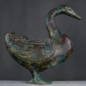 Chinese antique pure handmade exquisite rare bronze duck statue ornaments