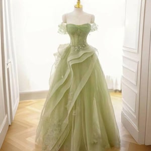 Dreamy Green Princess Prom Dress,Fairy Ball dress,Wedding Party dress,Elegant party dress,Birthday Graduation Bridesmaid gown,Evening Dress