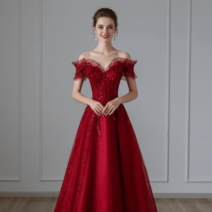 Vera Wang Red Gown - Etsy Vera Wang Red Gown - Etsy